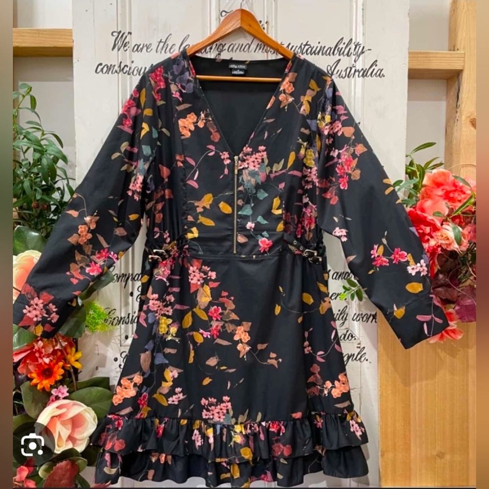 City Chic Black Floral Long Sleeve Dress.  Size 18